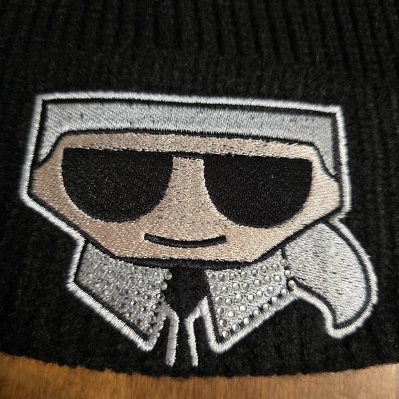 Karl Lagerfeld Beanie - Picture 2 of 7